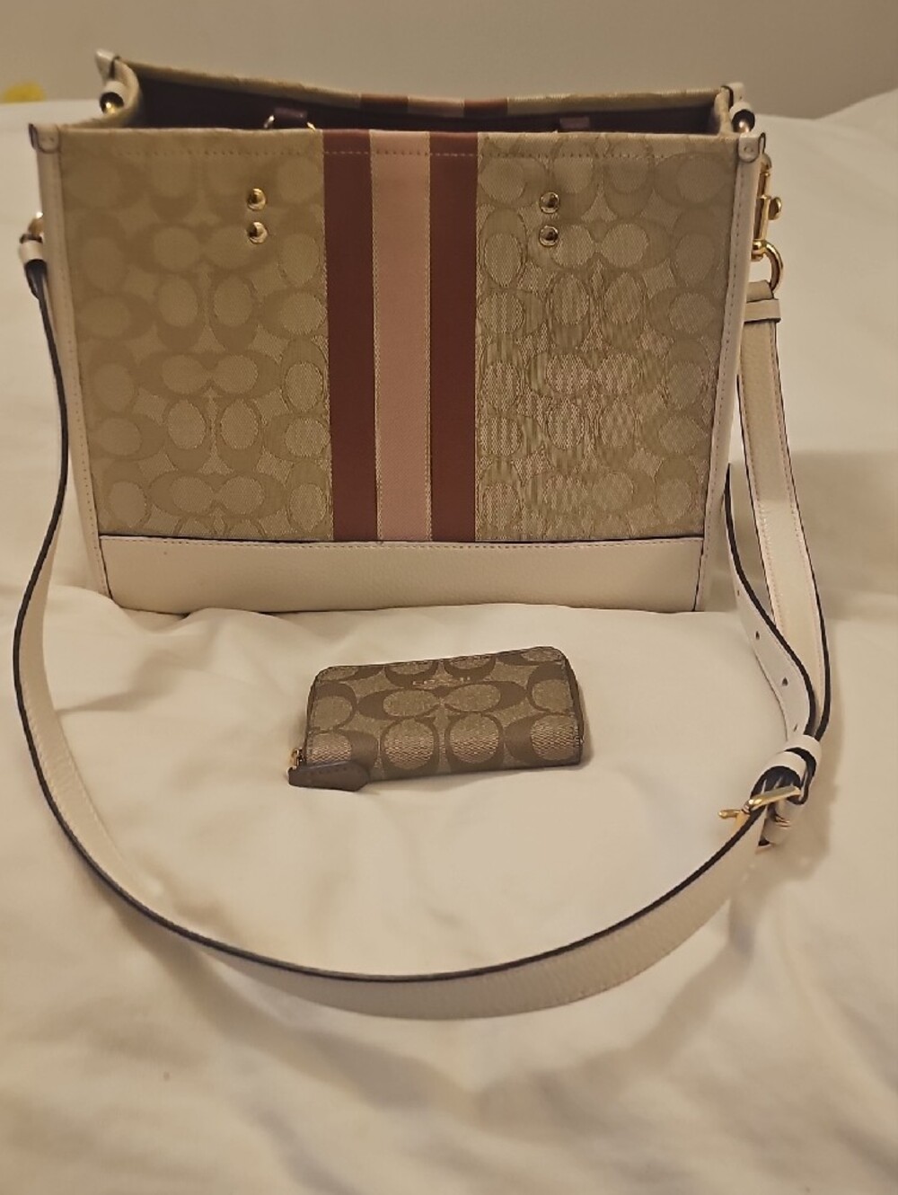 Coach Beige Signature Tote with Pink Stripe and Cream Trim - Picture 5 of 13